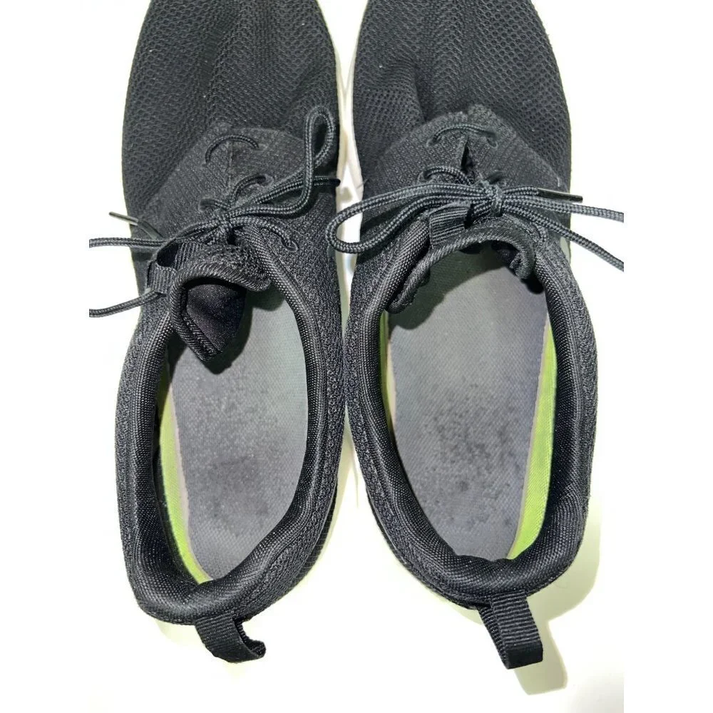 Nike Men's Roshe One Black Sneakers Shoes Men's Size 15